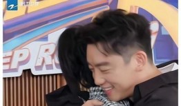 郑恺白鹿圈内人爆料视频,娱乐圈背后的真相